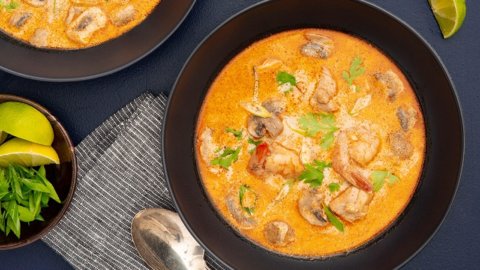 Keto Thai Coconut Chicken Soup Recipe