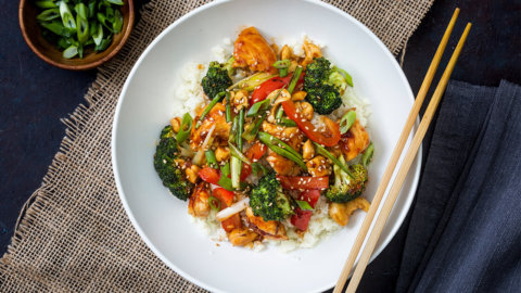 Keto Cashew Chicken with Cauliflower Recipe