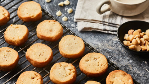 Macadamia Nut Shortbread Cookies Recipe