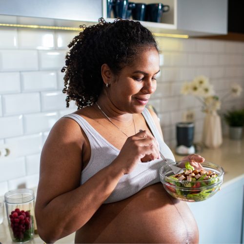 Article Social Ketogenic and Low-Carb Diets for Gestational Diabetes: A Personalized Approach to Managing Blood Sugar During Pregnancy