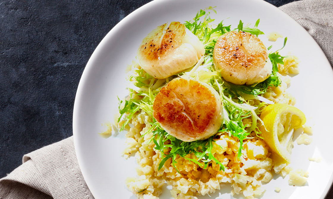 Cauliflower Risotto with Sautéed Scallops and Frisée