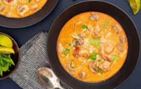 Keto Thai Coconut Chicken Soup Recipe