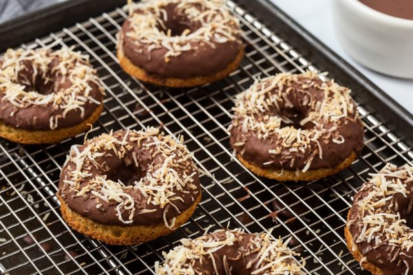 Keto Vanilla Donuts with Chocolate Glaze Recipe