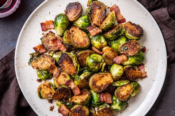 Keto Maple Bacon Brussels Sprouts Recipe