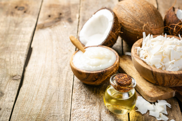 What Is MCT Oil & How Can It Help with My Keto Diet?