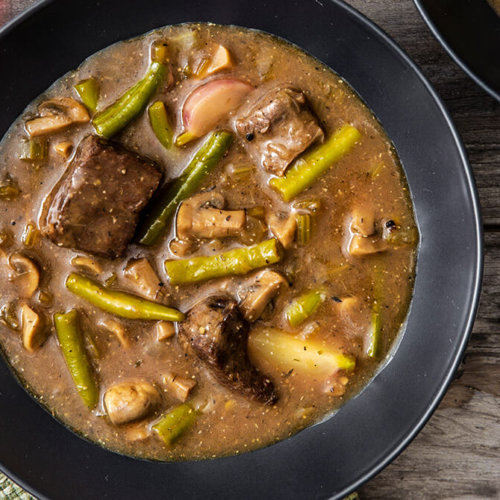 Recipe: Keto Twist on a Hearty Classic Beef Stew | KETO-MOJO