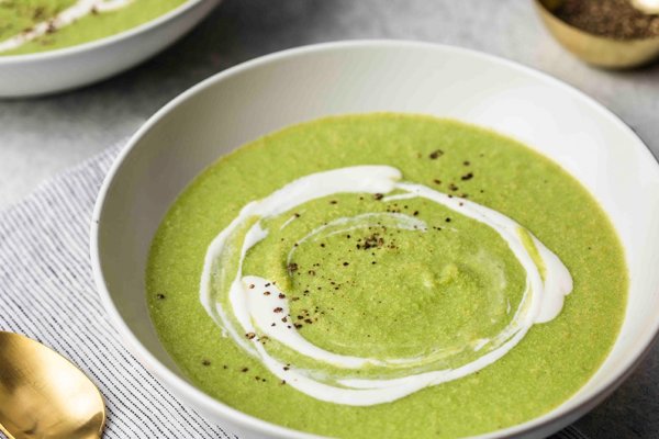 Keto Creamy Broccoli Soup Recipe