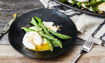 Keto Roasted Asparagus with Blue Cheese Recipe