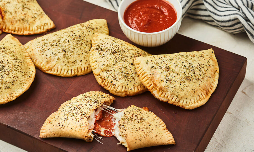 Recipe Keto Pepperoni Pizza Pockets KETOMOJO