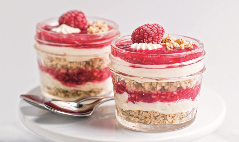 Recipe: Raspberry Cheesecake Breakfast Pots – KETO-MOJO